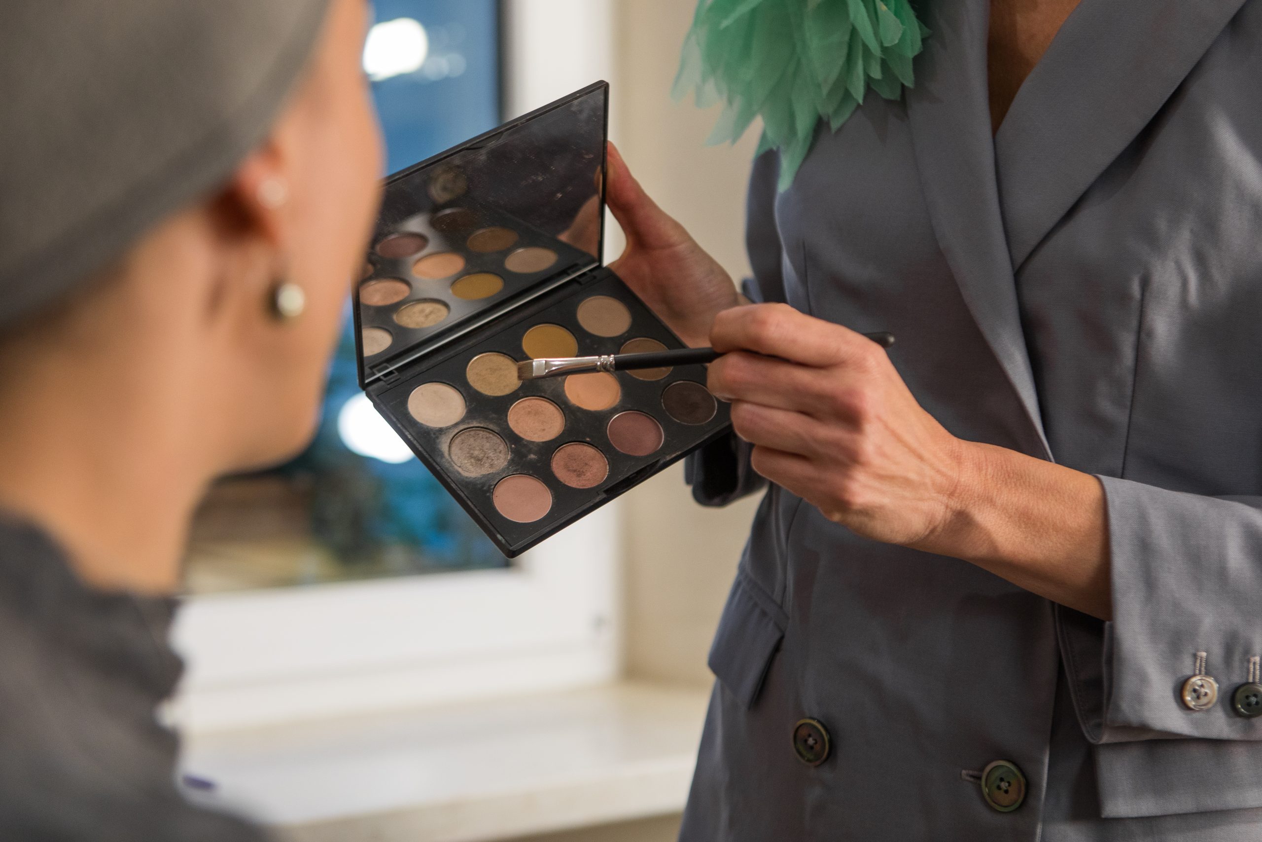 palette con ombretti per trucco occhi
